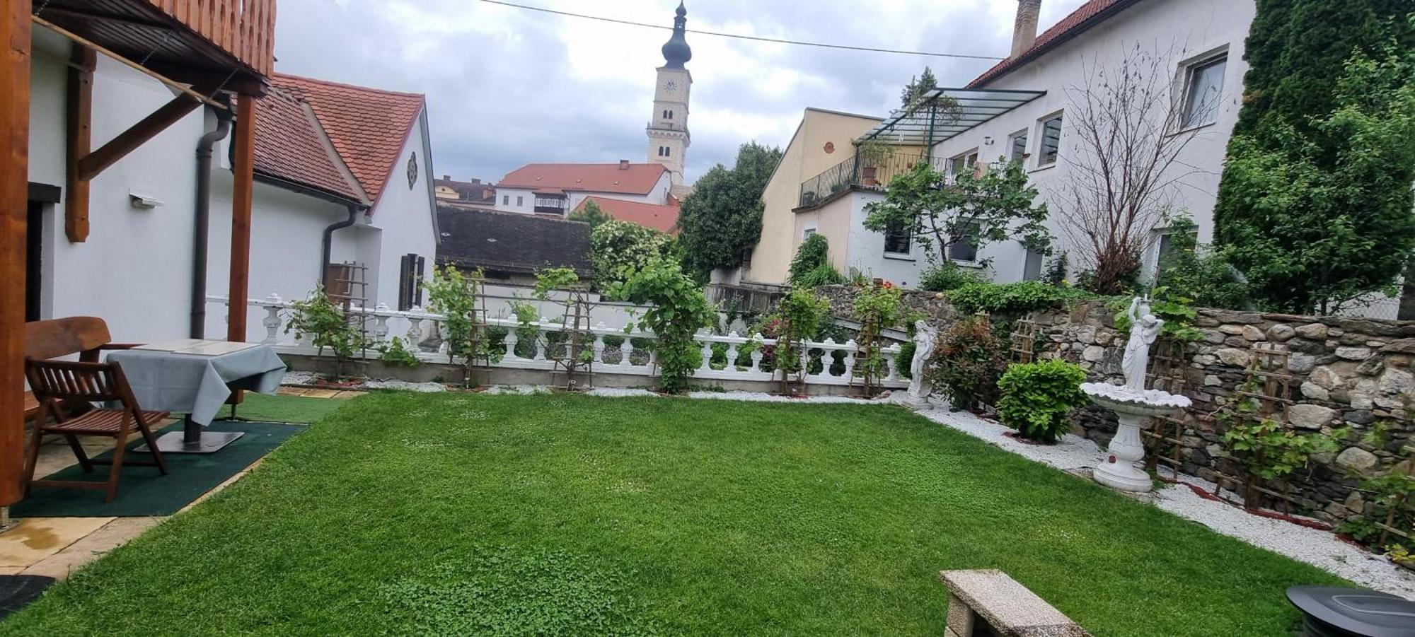 Innenstadtgarten-Wohnung Wolfsberg Exteriér fotografie